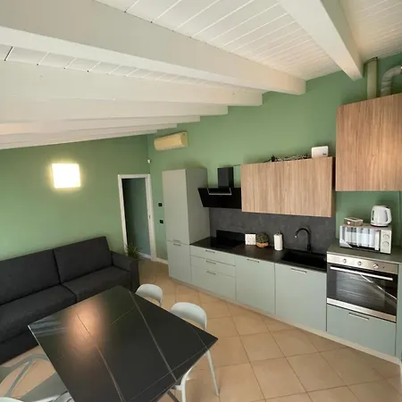 Apartment Bellagio Lake Home