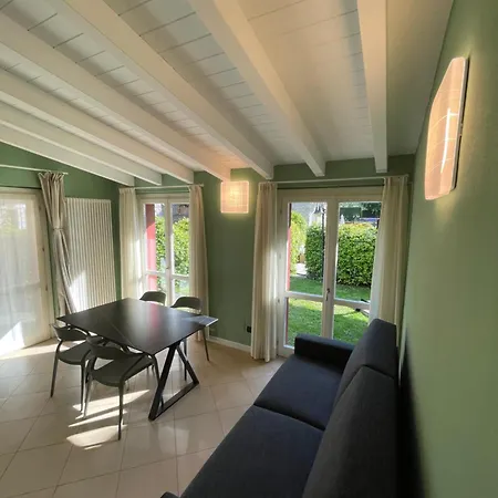Apartment Bellagio Lake Home
